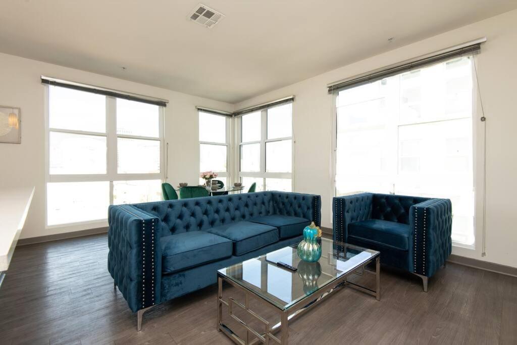 Centrally Located Apartments With Free Parking Glendale Buitenkant foto