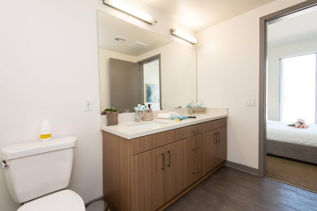Centrally Located Apartments With Free Parking Glendale Buitenkant foto